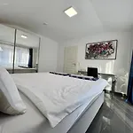 Gehobene Residenz شقة