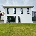 Gehobene Residenz شقة